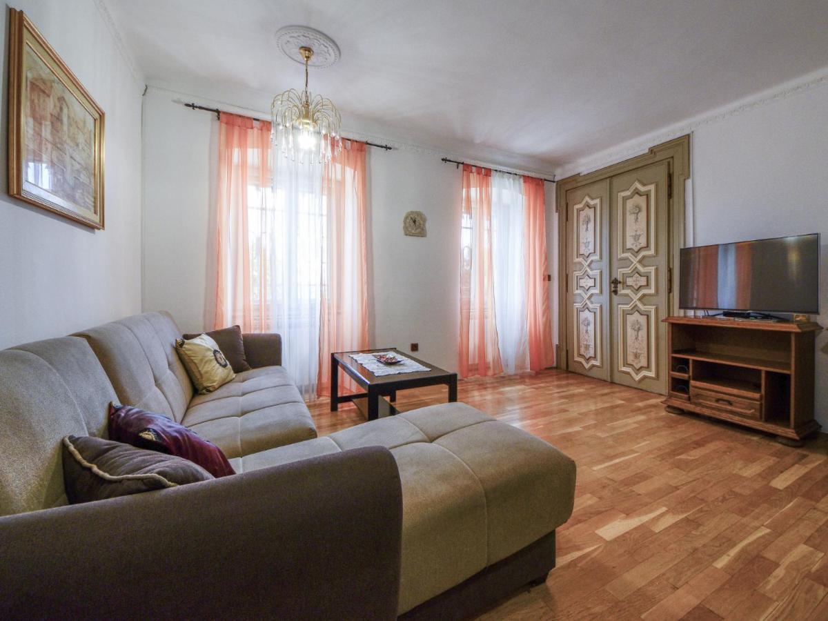 Apartment Edo-1 By Interhome Laurana Esterno foto